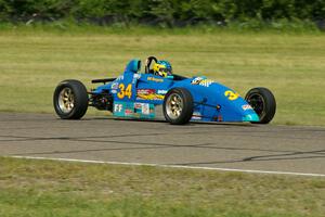 Bill Bergeron's Van Diemen RF90 Formula Ford