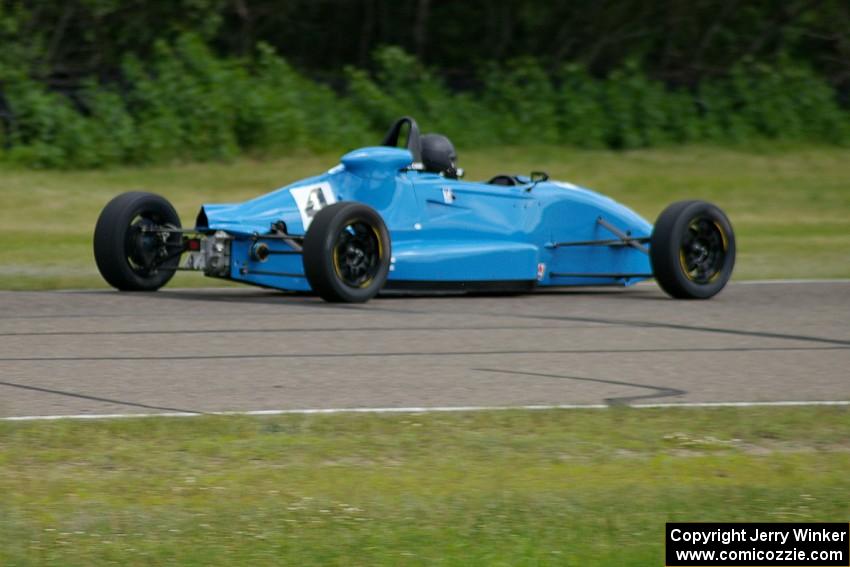 Chris Orr's Van Diemen RF00 Formula Ford