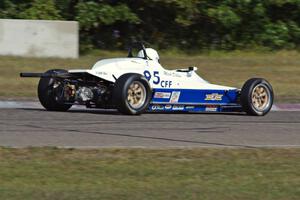 Mark Dillon's Crossle 45F Formula Ford