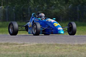 Bill Bergeron's Van Diemen RF90 Formula Ford