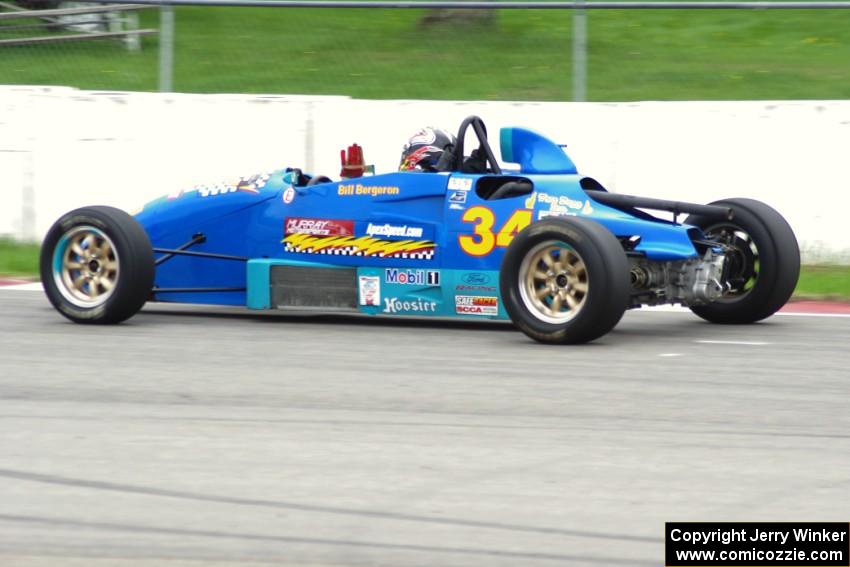 Bill Bergeron's Van Diemen RF90 Formula Ford