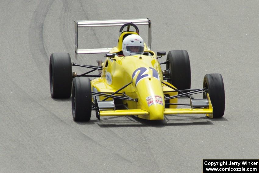 Mark Dillon's Van Diemen RF96 Formula Continental