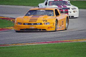 David Jans's and Denny Lamers's Ford Mustangs