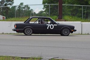 Speed Doctors BMW 318i pulls off the track