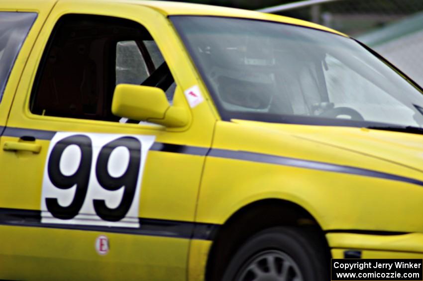 Team Short Bus VW Golf GL