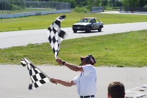 Speedlab BMW 325e takes the checkered.