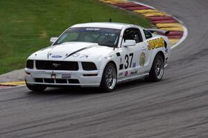 Rich Jones's Ford Mustang