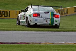 Rob Bodle's Ford Mustang spins at turn 14