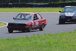 Blunderbus(t) BMW 318 and Team Shake and Bake BMW 328i