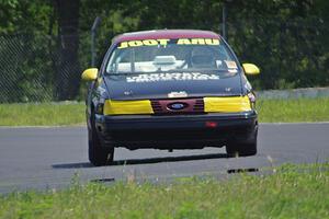 URA Tool Motorsports Ford Taurus SHO