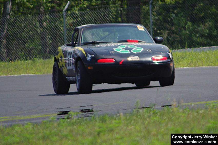 Team Party Cat Mazda Miata