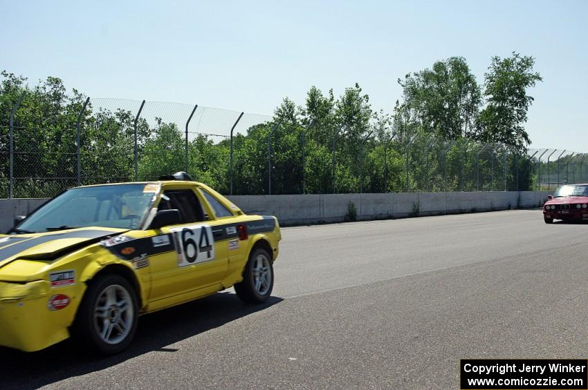 Stillwater Chumps Toyota MR-2 and Probs Racing BMW 325