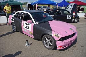 Ambitious But Rubbish Racing BMW 325 and Team Shake and Bake BMW 328i