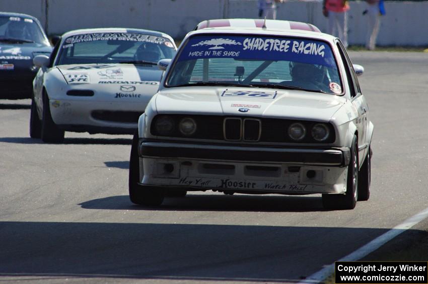 Craig Campbell's ITA BMW 325is and Ray Yergler's ITA Mazda Miata