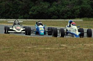 Tony Foster's Swift DB-1 Formula Ford, Bill Bergeron's Van Diemen RF90 Formula Ford and Steve Flaten's Star Formula Mazda