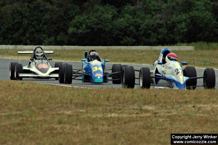 Tony Foster's Swift DB-1 Formula Ford, Bill Bergeron's Van Diemen RF90 Formula Ford and Steve Flaten's Star Formula Mazda