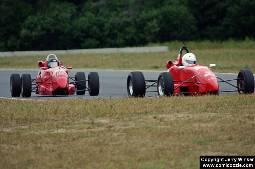 Glenn Rhoades's Mygale SJ-01 and Ethan Mackey's EuroSwift SC94T Formula Fords