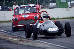 Jon Belanger's Autodynamics Mk. V Formula Vee and Gary Snider's Austin Mini Cooper