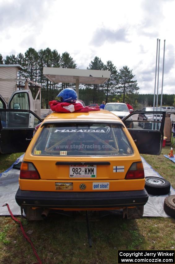 Chad Eixenberger / Chris Gordon VW Golf prior to the start of the event.