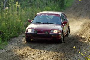 Mike Bond / Jack Penley in their Honda Civic Si on SS1