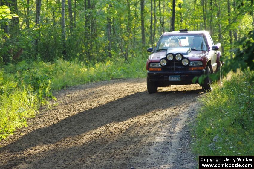 Jim Cox / Dan Drury in their Chevy S-10 on SS1