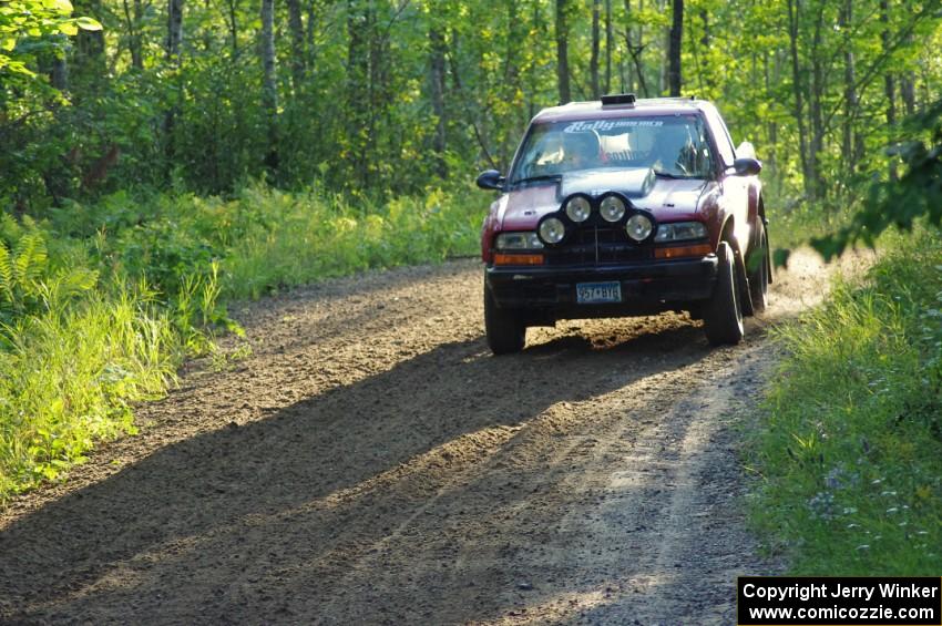 Jim Cox / Dan Drury in their Chevy S-10 on SS1