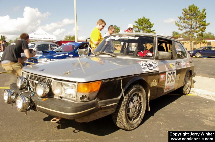 Curt Faigle / Rob Wright SAAB 900 Turbo at parc expose