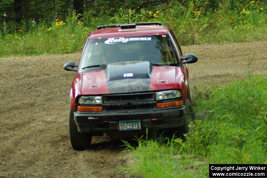 Jim Cox / Dan Drury in their Chevy S-10 on SS7