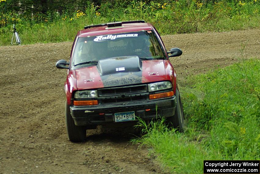 Jim Cox / Dan Drury in their Chevy S-10 on SS7