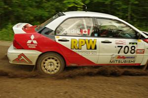 Jan Zedril / Jody Zedril in their Mitsubishi Lancer ES on SS9