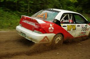 Jan Zedril / Jody Zedril in their Mitsubishi Lancer ES on SS9