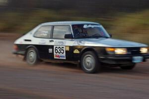 Curt Faigle / Rob Wright in their SAAB 900 Turbo on the practice stage