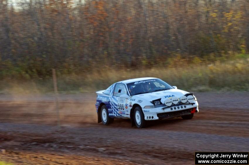 Matt Huuki / Tom Immonen in their Eagle Talon on the practice stage