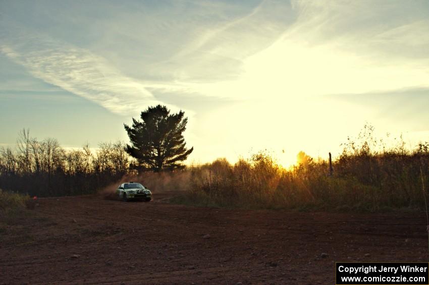 Cody Crane / Billy Irvin in their Honda CRX on the practice stage