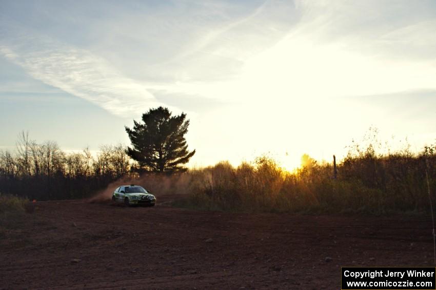 Cody Crane / Billy Irvin in their Honda CRX on the practice stage