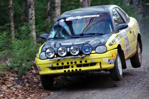 Chris Greenhouse / Brian Johnson in their Plymouth Neon on SS5 (Herman II)