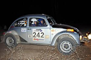 Mark Huebbe / John Huebbe in their VW Beetle on SS10 (Far Point II)