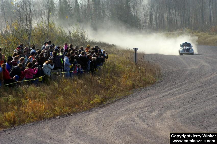 Mark Huebbe / John Huebbe in their VW Beetle on SS1 (Green Acres I)