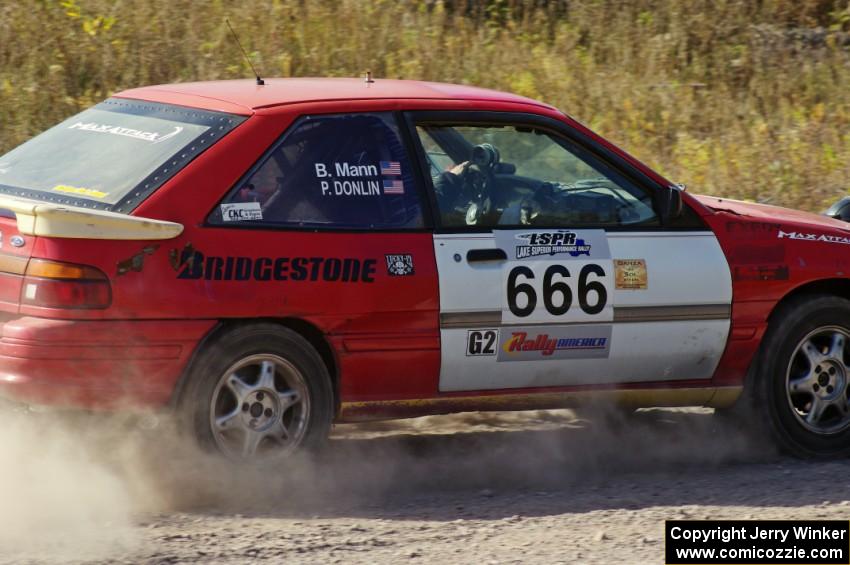 Paul Donlin / Billy Mann in their Ford Escort on SS1 (Green Acres I)