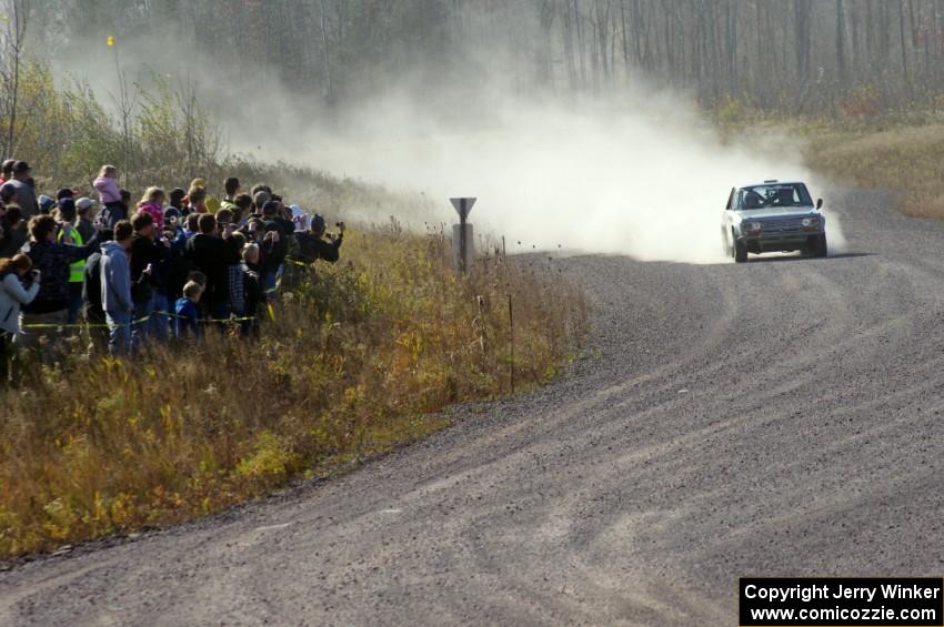 Jim Scray / Colin Vickman in their Datsun 510 on SS1 (Green Acres I)