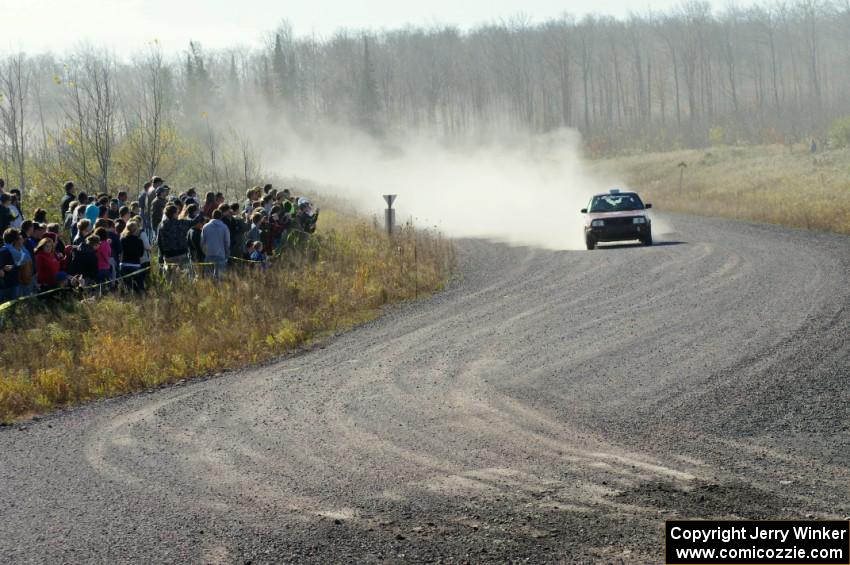 Sean Murphy / Ken Tsang in their VW GTI on SS1 (Green Acres I)