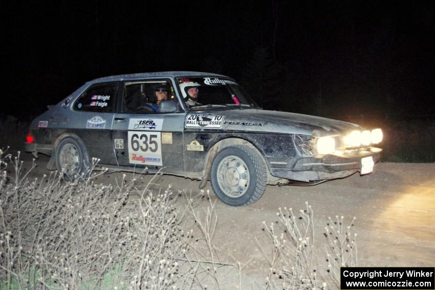 Curt Faigle / Rob Wright in their SAAB 900 Turbo on SS10 (Far Point II)