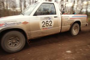 Steve Brockelman / Dustin Masters in their GMC Sonoma on SS16 (Arvon Tower 2)