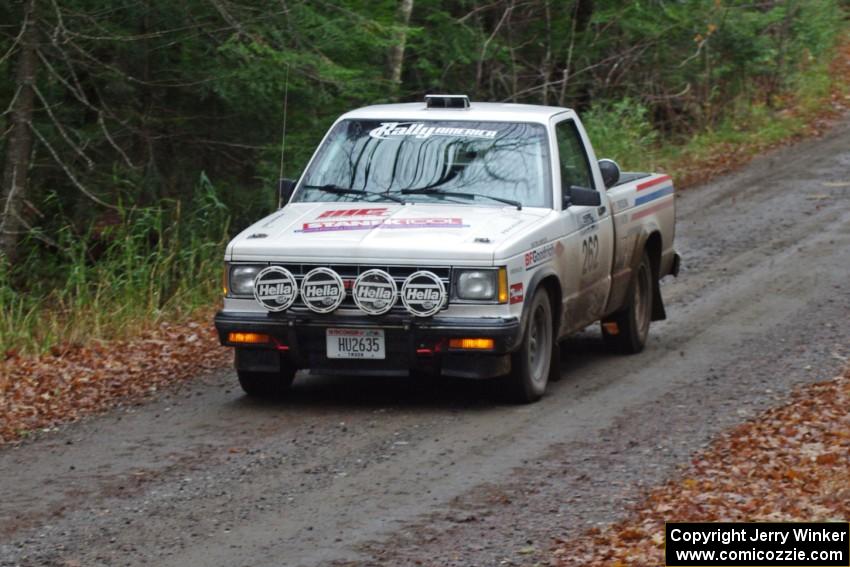 Steve Brockelman / Dustin Masters in their GMC Sonoma on SS13 (Herman 1)