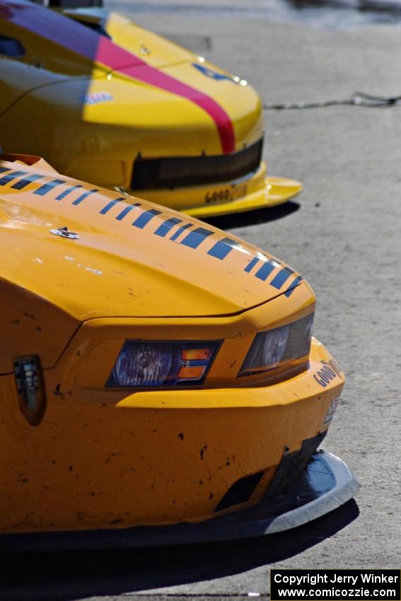 David Jans's Ford Mustang and Tony Ave's Chevy Corvette