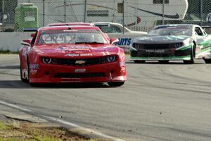 TA2 battle: 1. Cameron Lawrence, 2. Pete Halsmer and 3. Gregg Rodgers, all in Chevy Camaros.