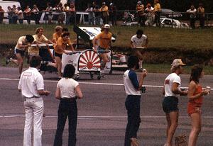 Midway through the 1980 BIR bed race the Comic Ozzie team peters out. Lew Winker photo.