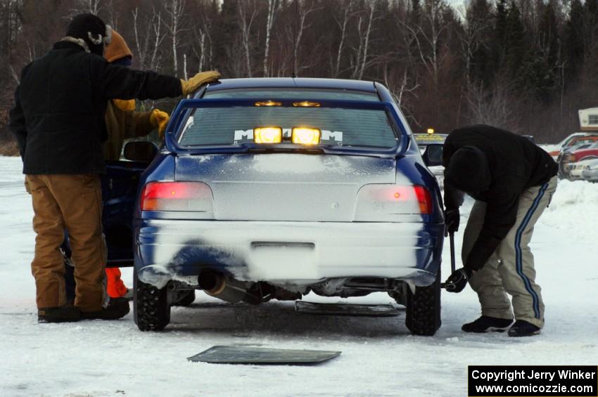 Mark Utecht / Brent Carlson Subaru Impreza 2.5RS prepares for another portion of the enduro race