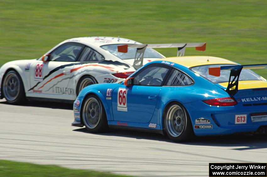 (88) Marco Cirone's and (66) Rob Walton's Porsche GT3 Cup cars battle