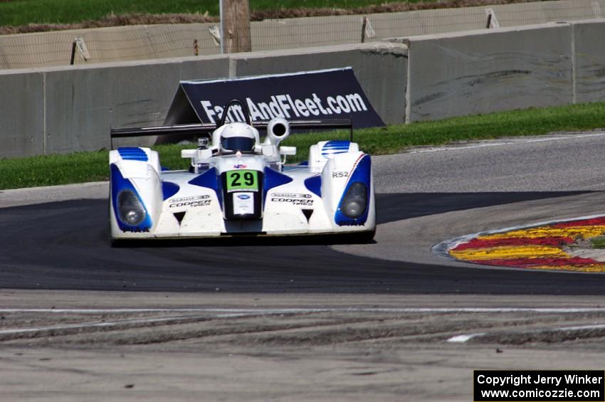 Ritchie Holt's Panoz Élan DP-02